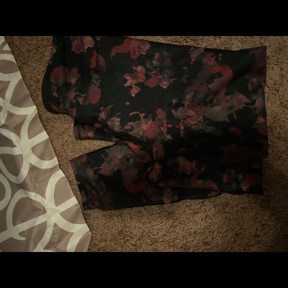 Women’s Athletic Wear, Jessica Simpson